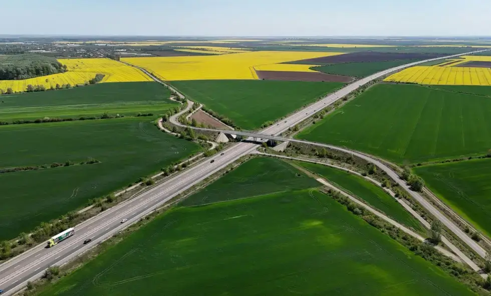 U Rumuniji je do sada u toku izgradnja skoro 800 kilometara autoputeva i brzih puteva.